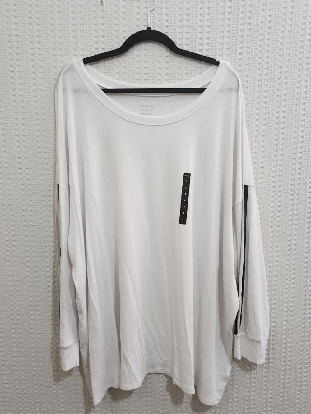 Torrid Plus Size Supersoft Slub Crewneck Drop Shoulder Long Sleeve Tee 4X NWT - Picture 2 of 13